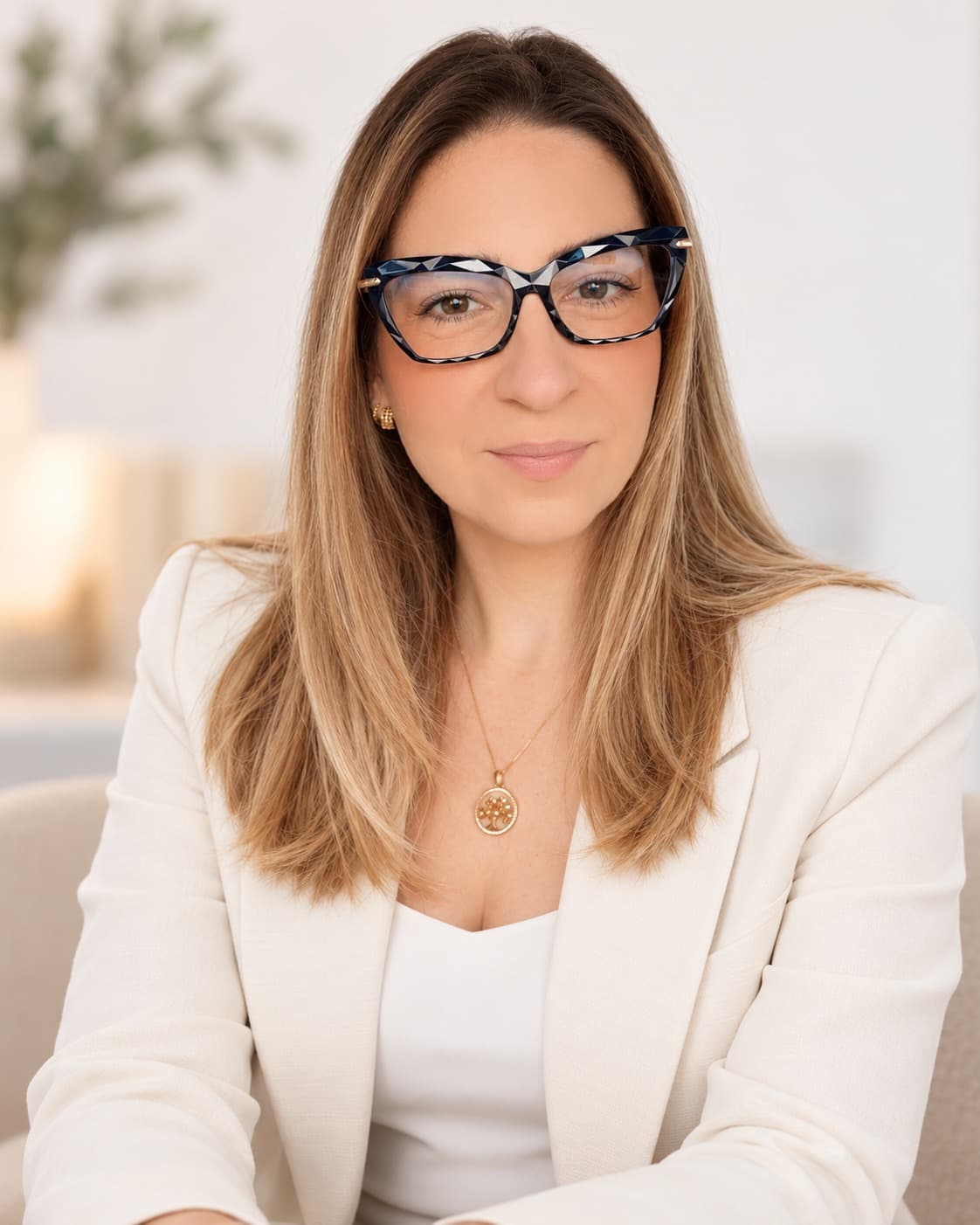 Retrato corporativo de Taís Regina, fundadora da TR Soluções.
